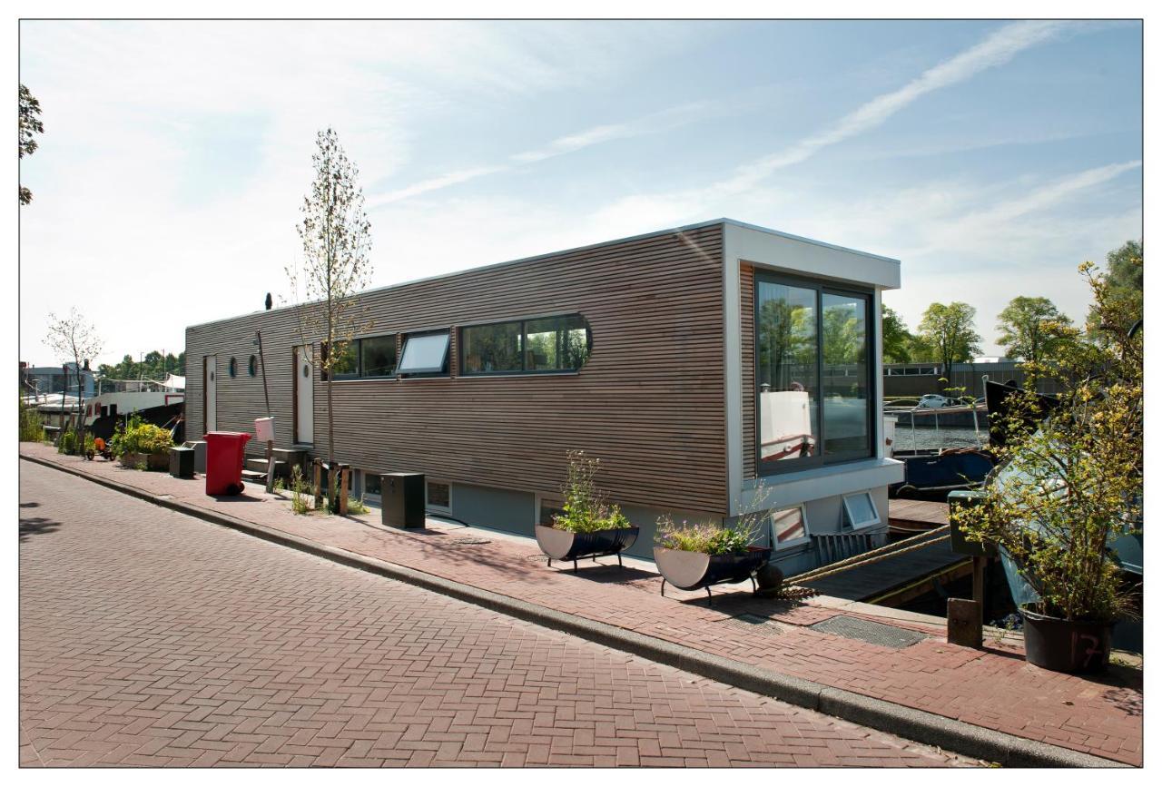Private Guesthouse Bnb The Waterhouse Houseboat Amsterdam Eksteriør billede